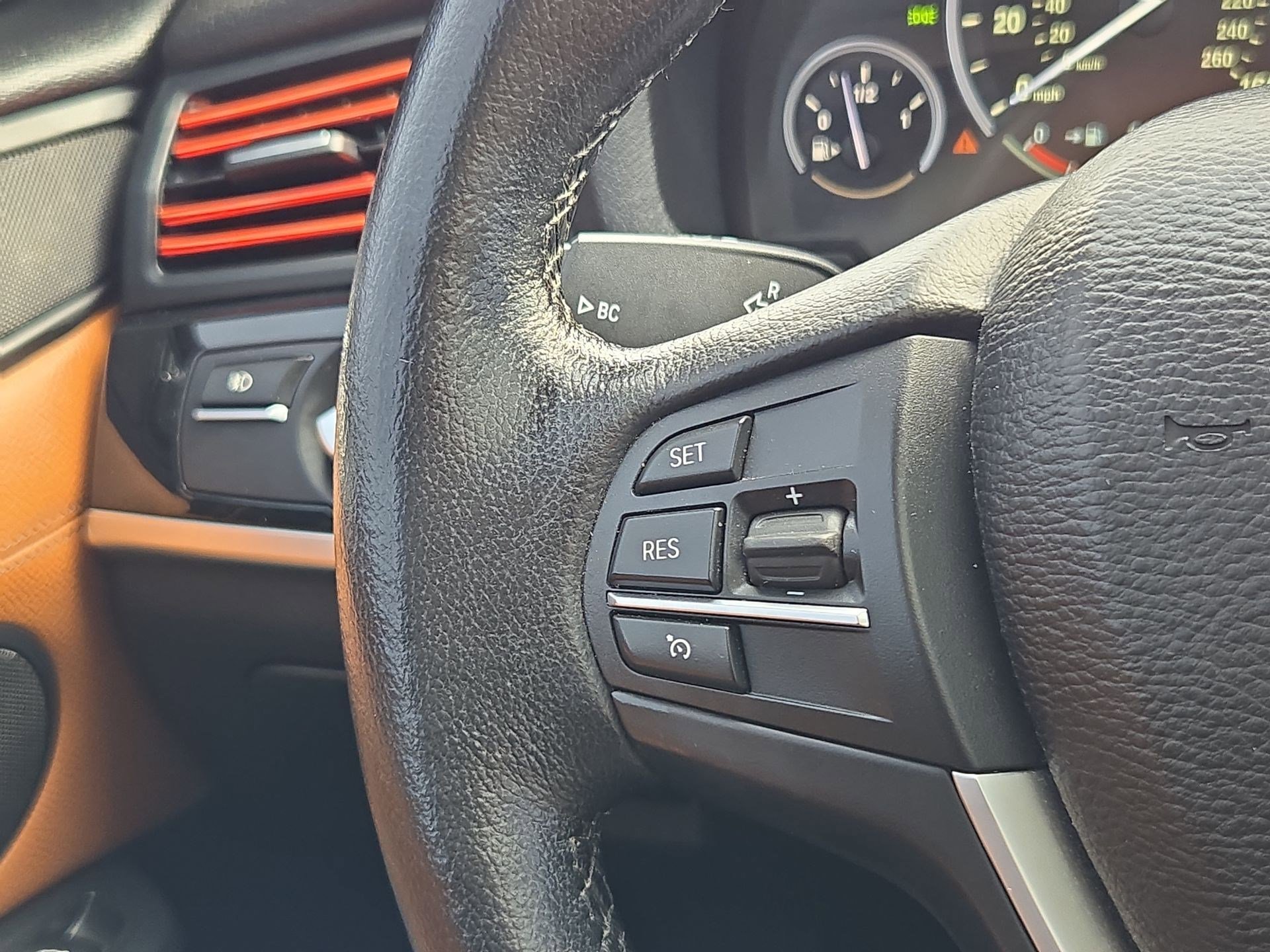 Used 2016 BMW X3 xDrive28i AWD/4WD image 18