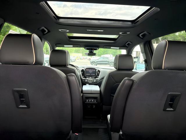 Used 2023 Chevrolet Traverse Premier AWD/4WD image 23