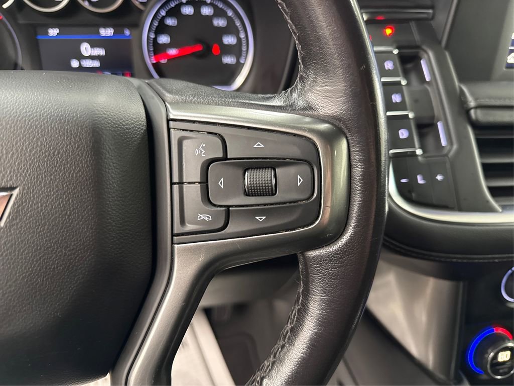 Used 2022 Chevrolet Suburban LS image 28