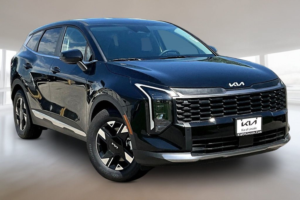 New 2026 Kia Sportage LX FWD image 2