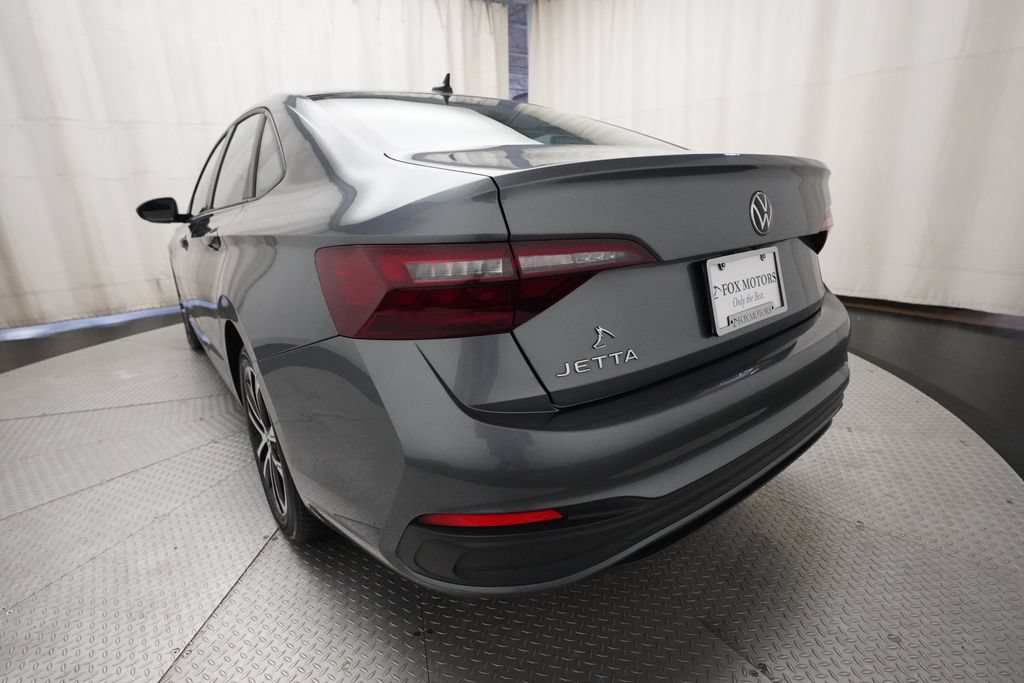 Used 2024 Volkswagen Jetta Sport FWD image 31