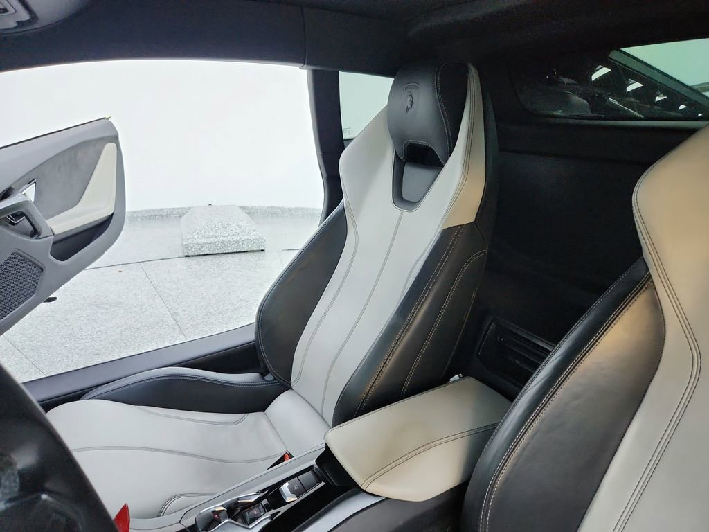 Used 2015 Lamborghini Huracan LP 610-4 image 21