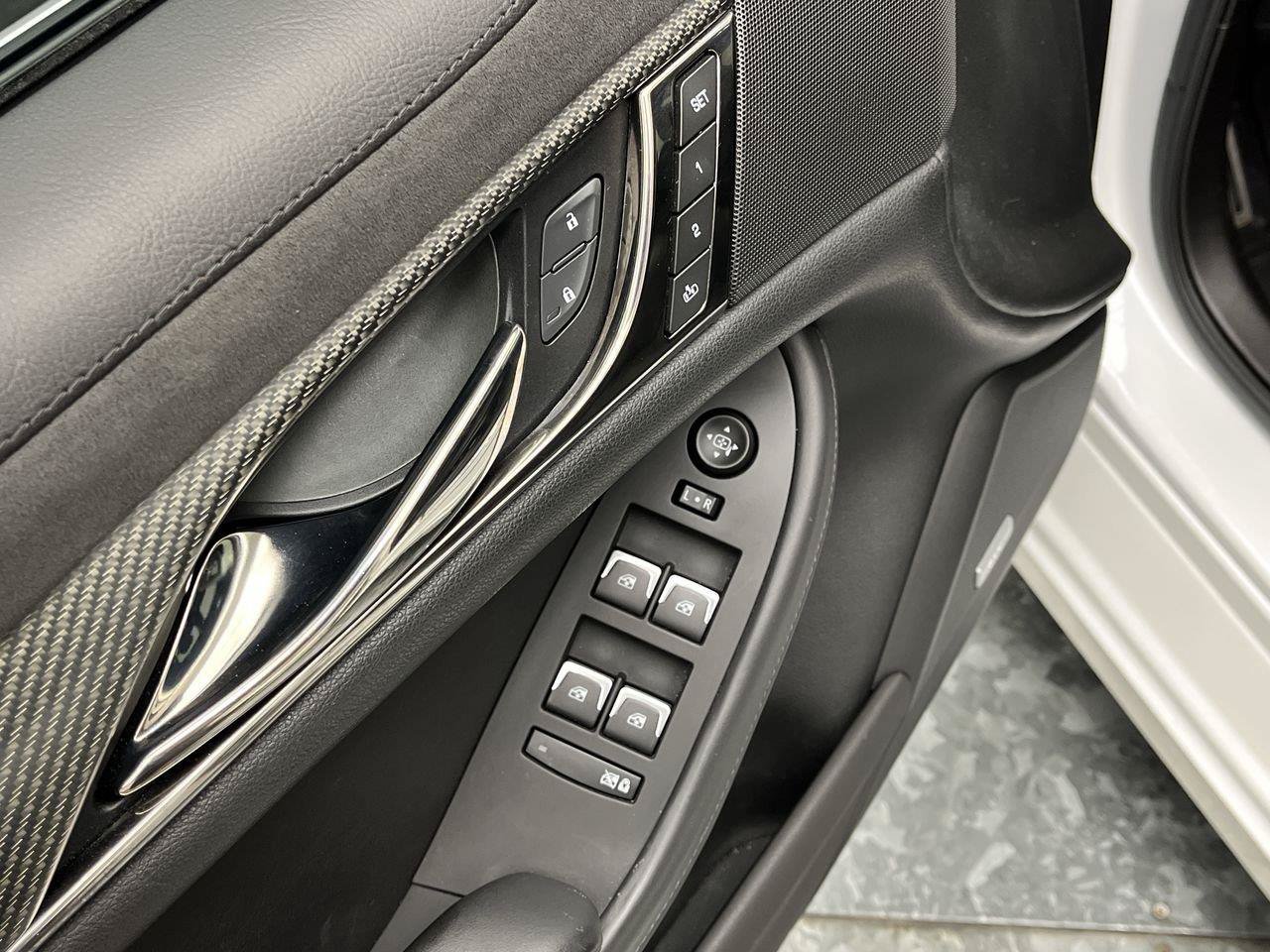Used 2016 Cadillac CTS V w/ Carbon Fiber Package RWD image 8