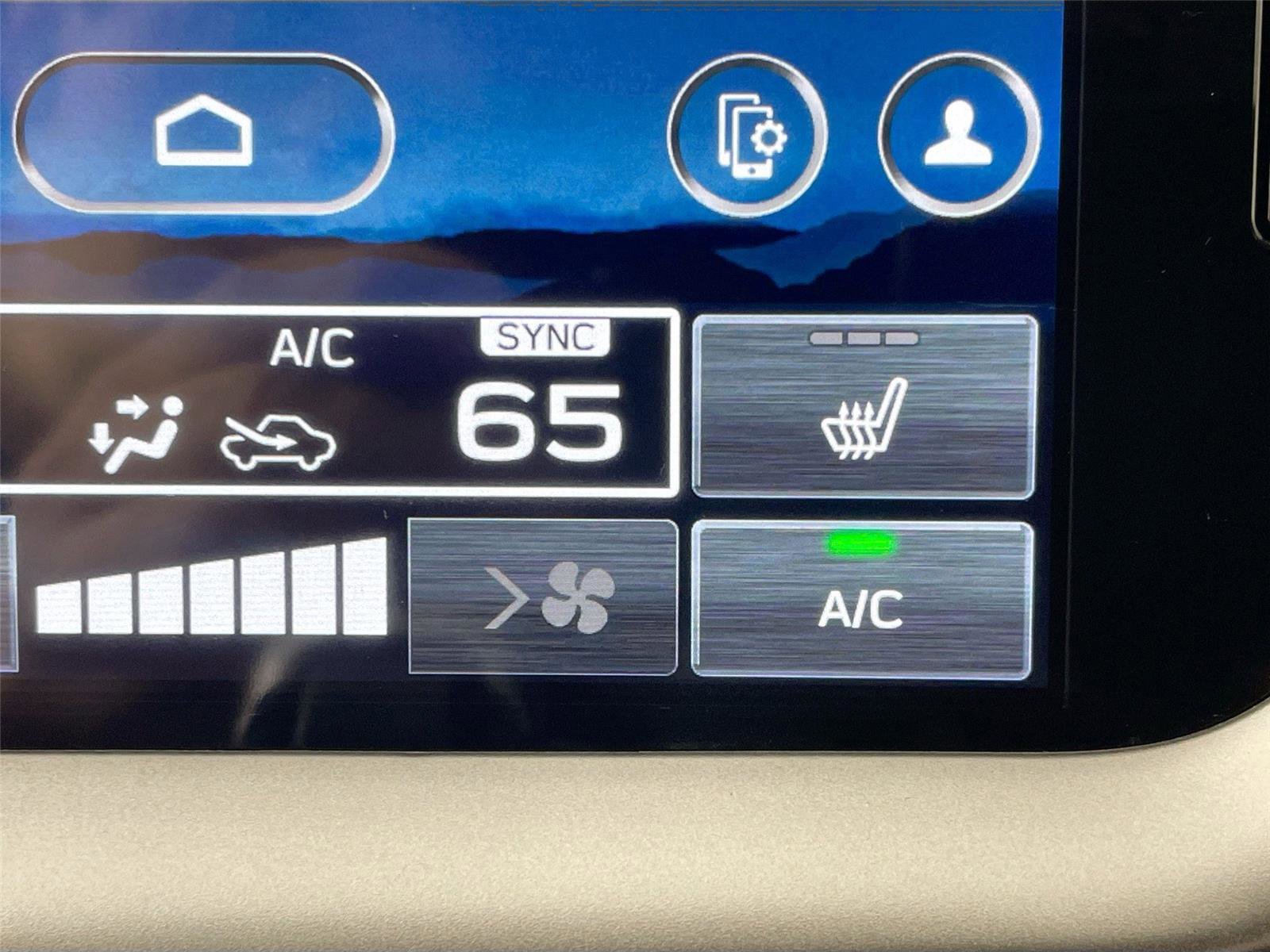 Used 2025 Subaru Outback Premium image 16