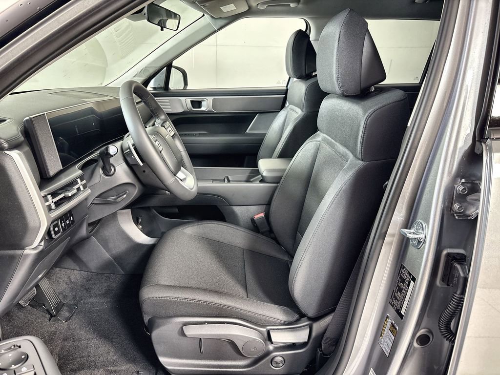 New 2026 Hyundai Santa Fe SE FWD image 13