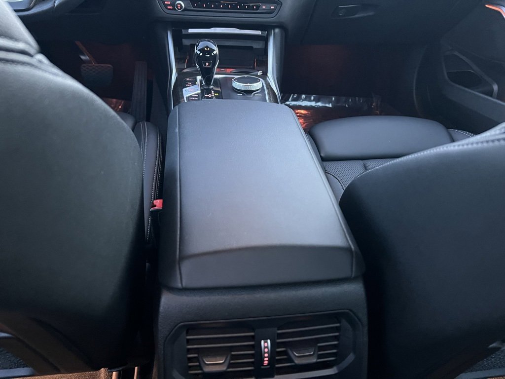 Used 2022 BMW 330i xDrive Sedan w/ Driving Assistance Package image 31