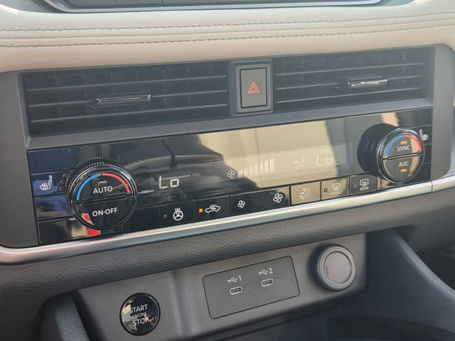New 2026 Nissan Rogue Dark Armor FWD image 15