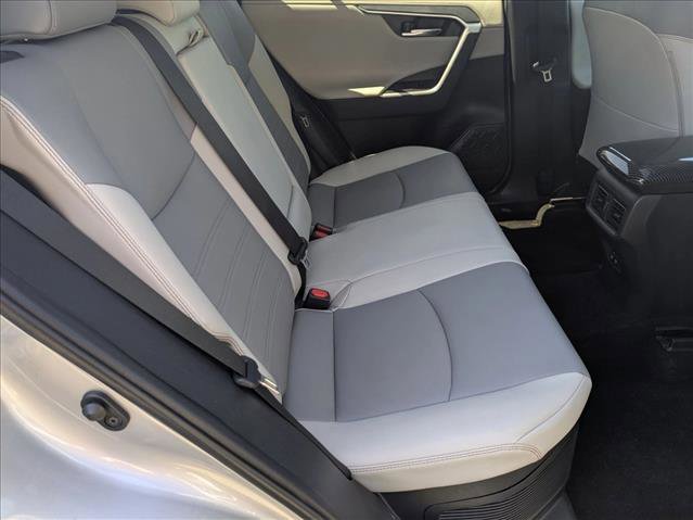 Used 2019 Toyota RAV4 Limited AWD/4WD image 21