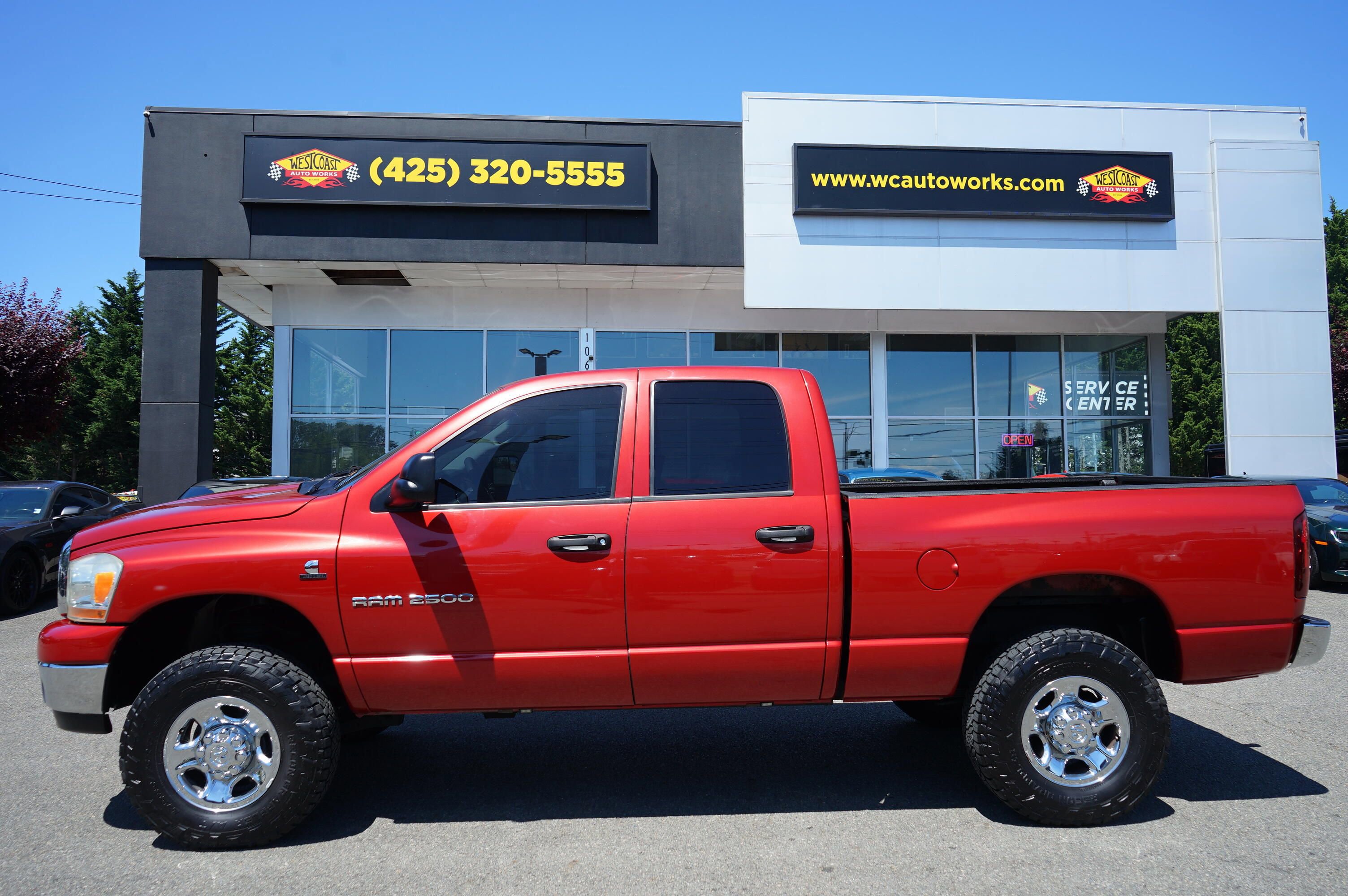 Used 2006 Dodge Ram 2500 Truck SLT w/ Trailer Tow Group AWD/4WD image 2