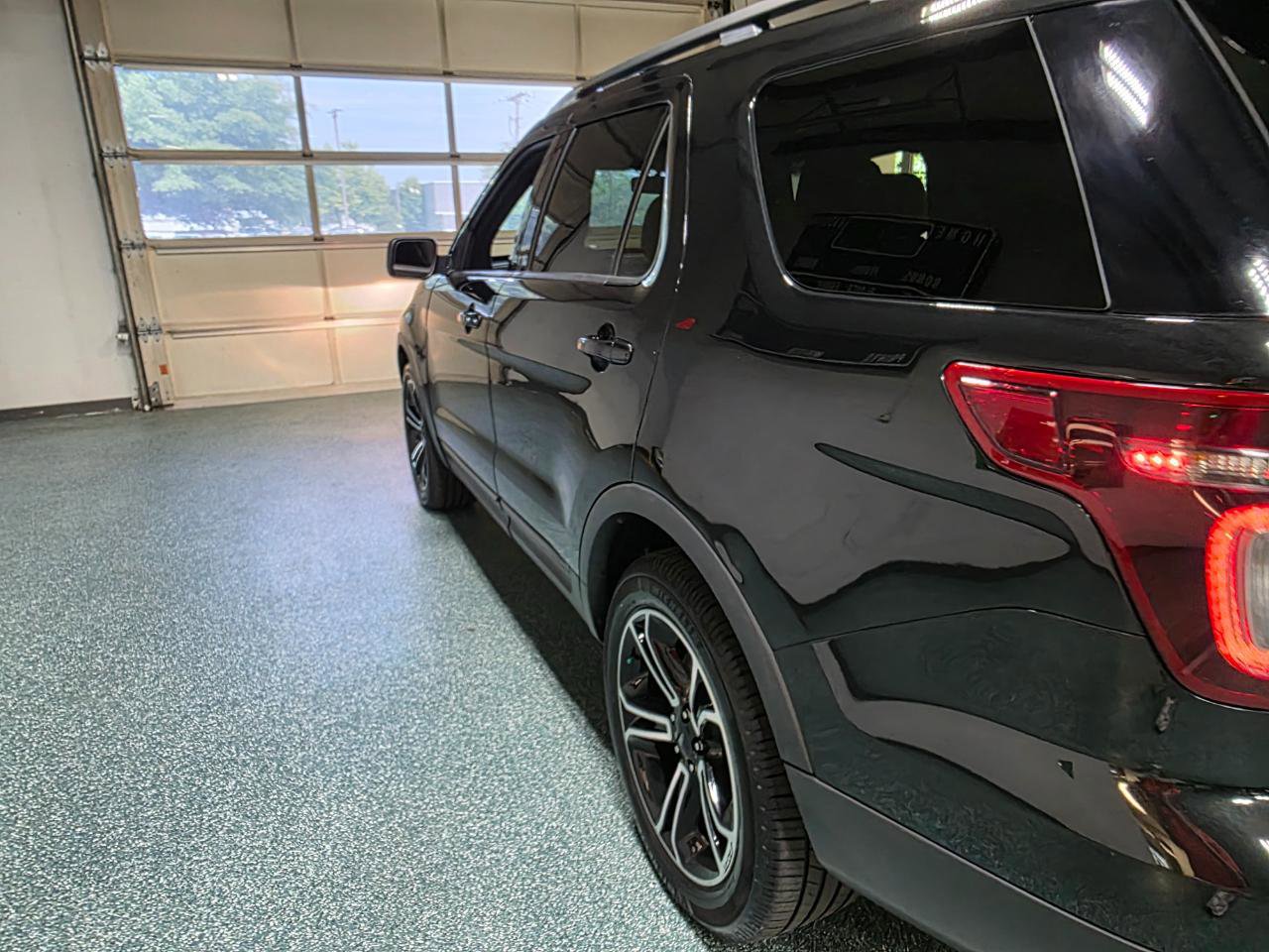 Used 2015 Ford Explorer Sport w/ Equipment Group 401A AWD/4WD image 10