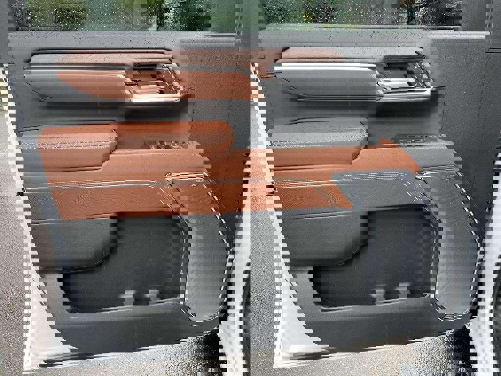 New 2025 GMC Sierra 2500 Denali Ultimate w/ Max Trailering Package image 23