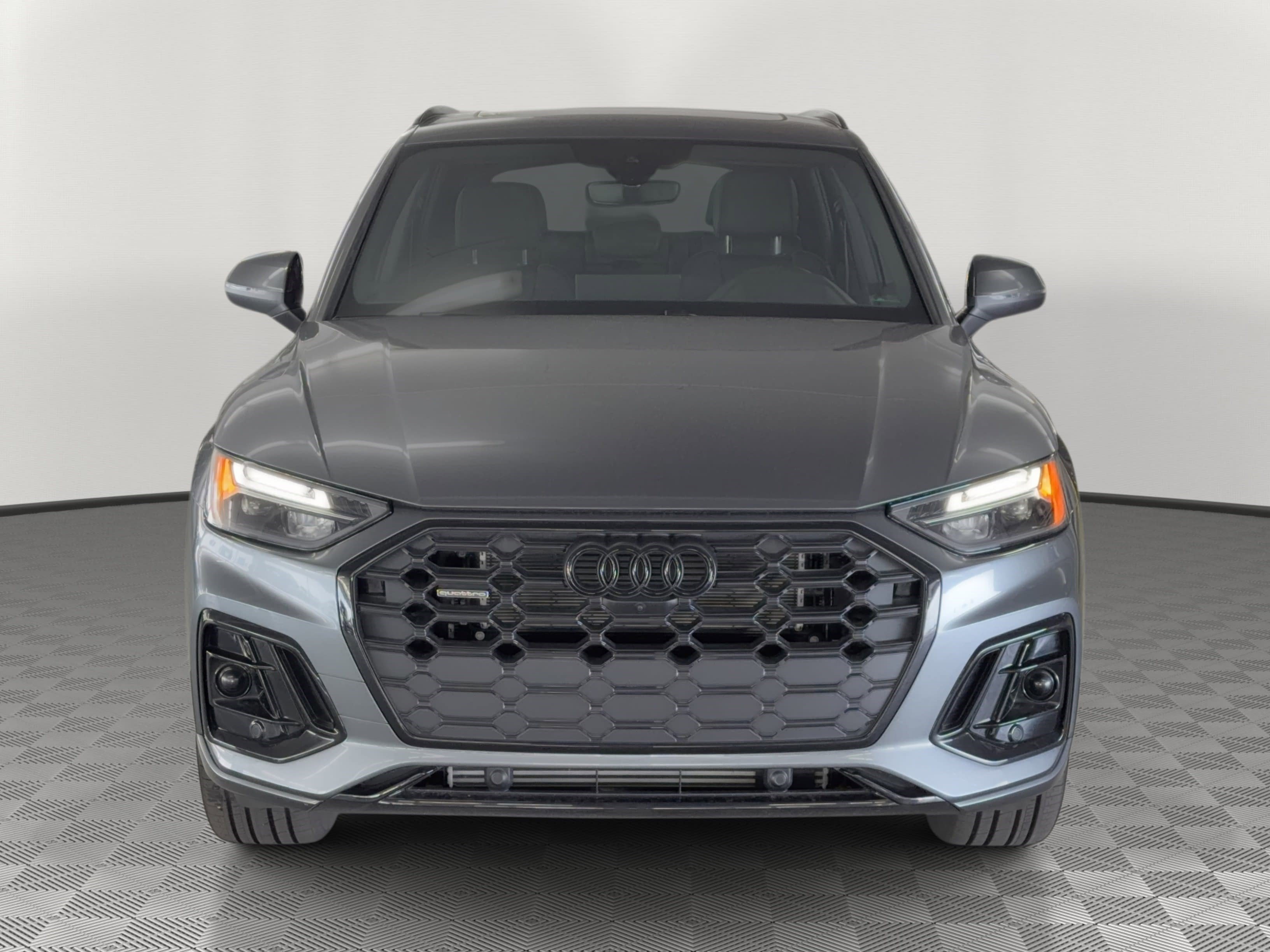 Certified 2025 Audi Q5 e Premium Plus w/ Premium Plus Package image 6