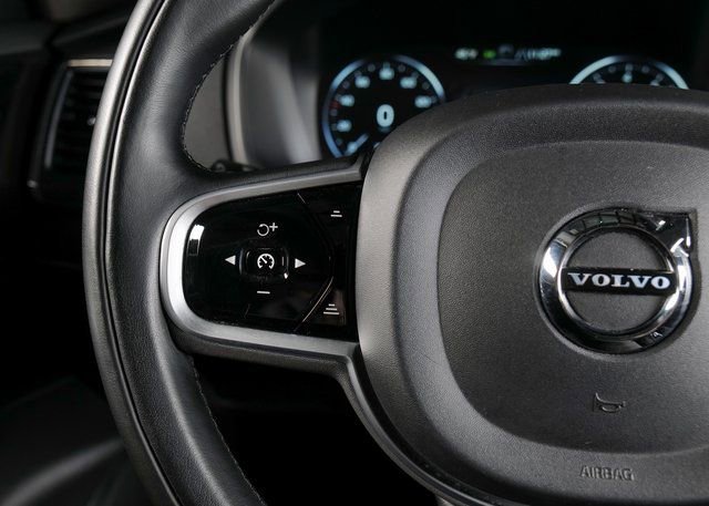 Used 2019 Volvo XC90 T5 Momentum w/ Multimedia Package image 22