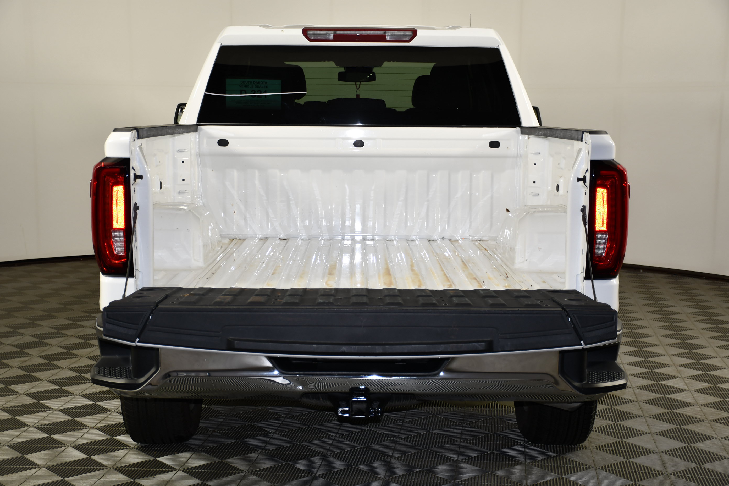 Used 2026 GMC Sierra 1500 SLT AWD/4WD image 37