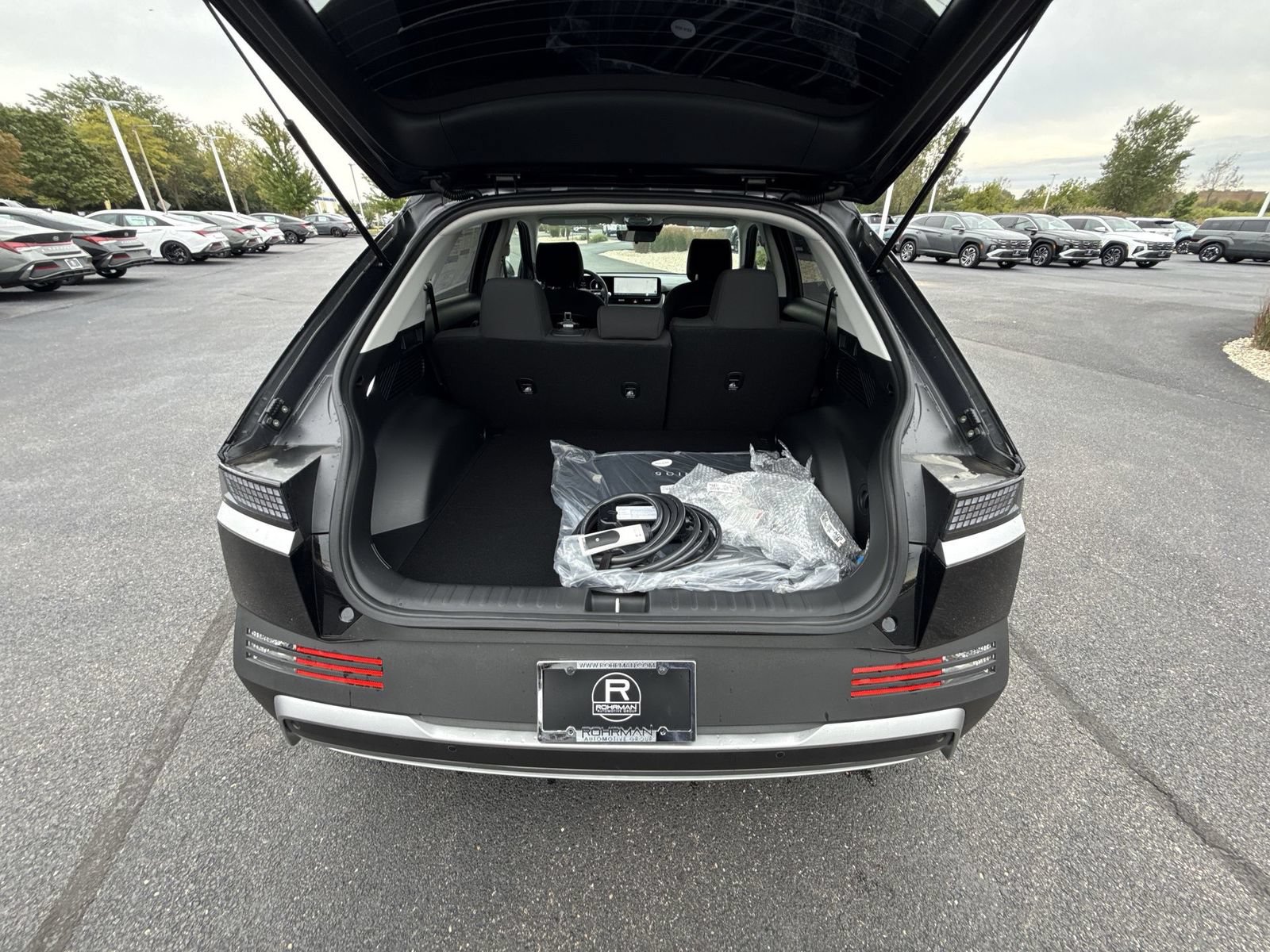 New 2026 Hyundai Ioniq 5 SE AWD/4WD image 23