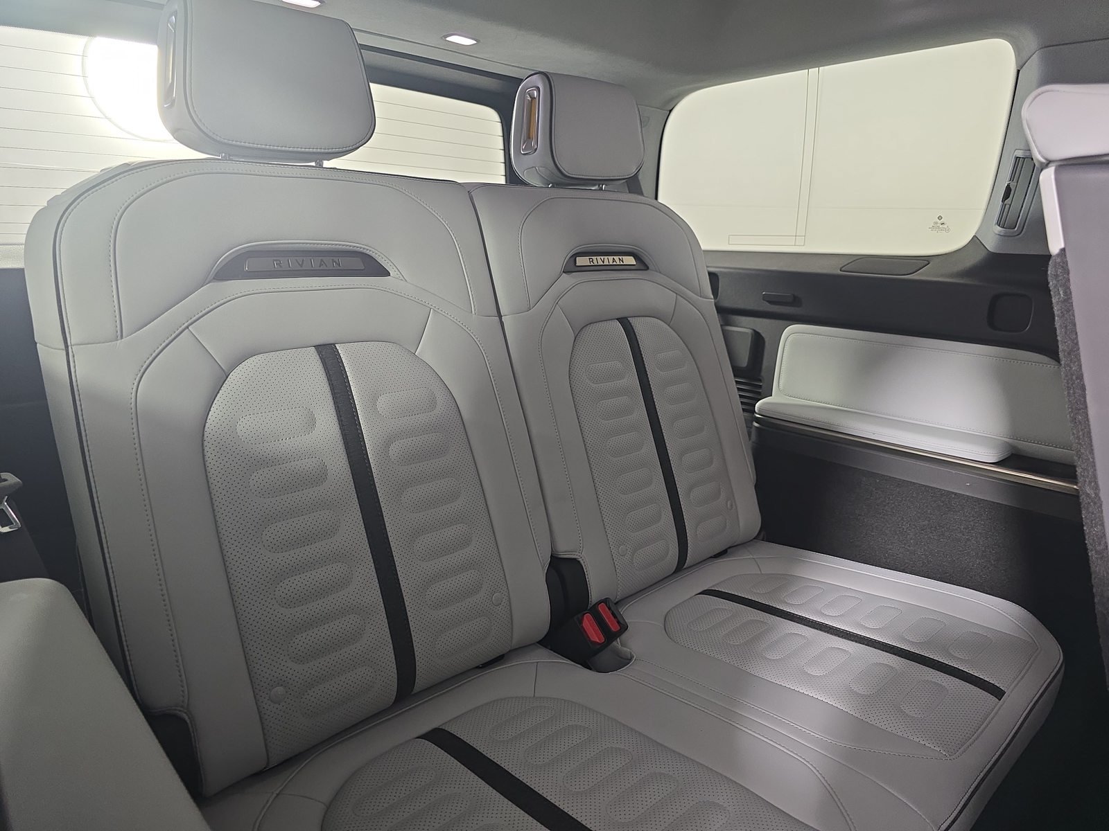 Used 2023 Rivian R1S Adventure Quad AWD/4WD image 22
