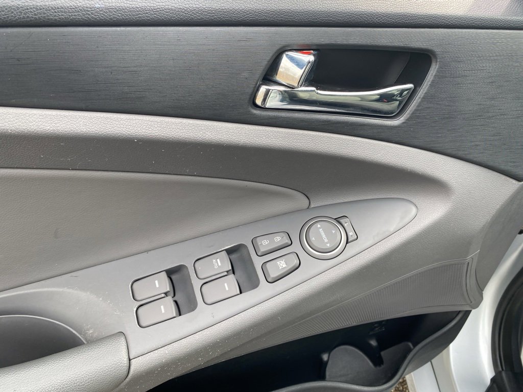 Used 2013 Hyundai Sonata GLS w/ Popular Equipment Pkg image 20