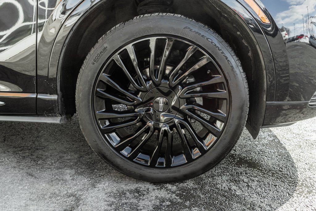 Used 2022 Lincoln Corsair Reserve image 5