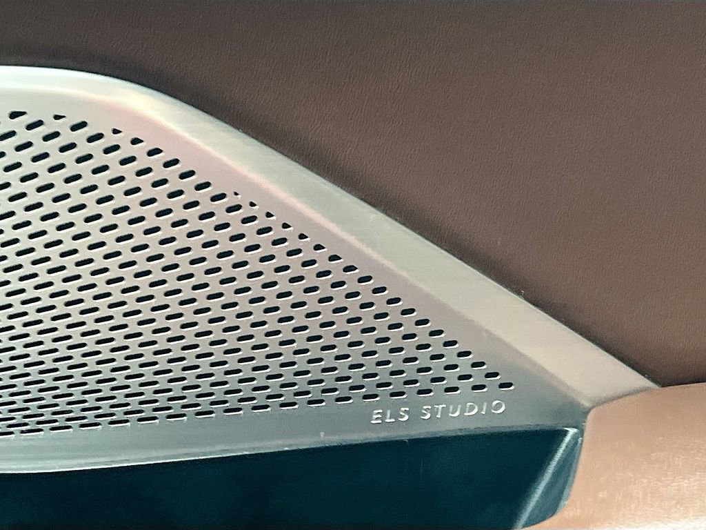 Used 2024 Acura MDX SH-AWD w/ Technology Package image 19