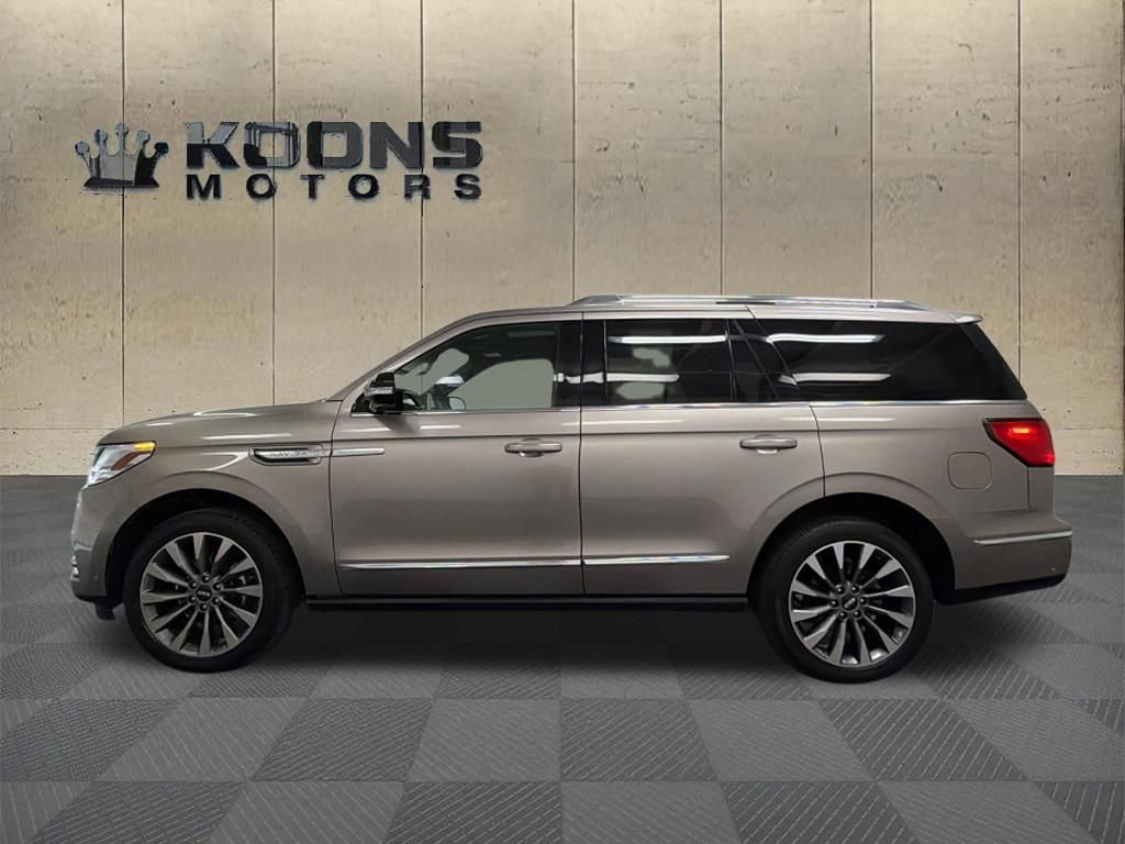 Used 2020 Lincoln Navigator Reserve w/ Luxury Package image 4