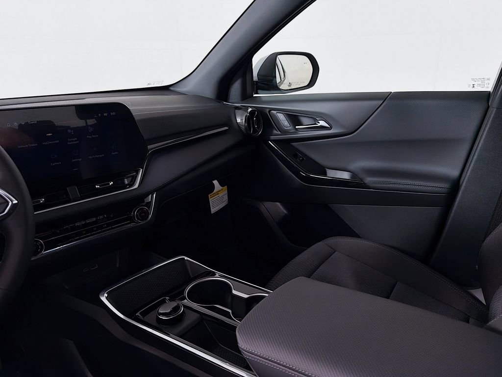 New 2026 Chevrolet Equinox LT image 24