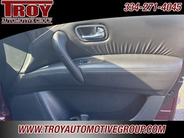 Used 2021 Nissan Armada Platinum w/ Captain's Chairs Package RWD image 30