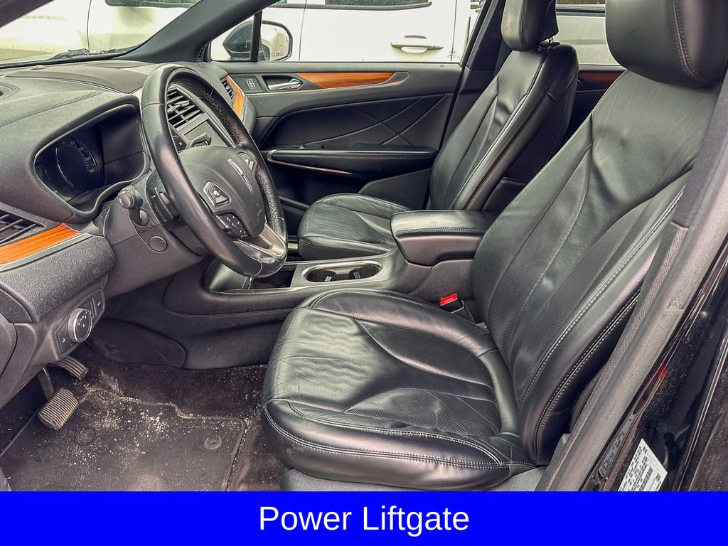 Used 2017 Lincoln MKC Select w/ Select Plus Package AWD/4WD image 7