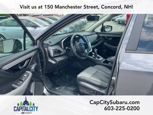 Used 2025 Subaru Outback Onyx Edition AWD/4WD image 13