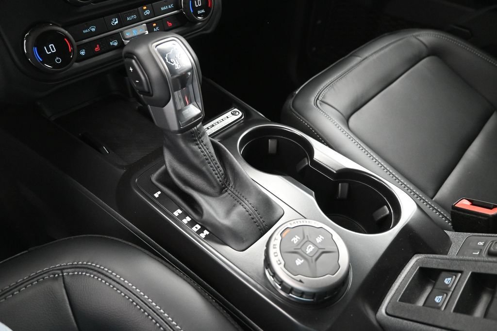 New 2026 Ford Bronco Outer Banks AWD/4WD image 31