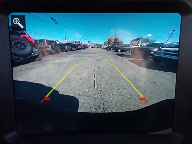 Used 2020 Jeep Gladiator Overland image 24