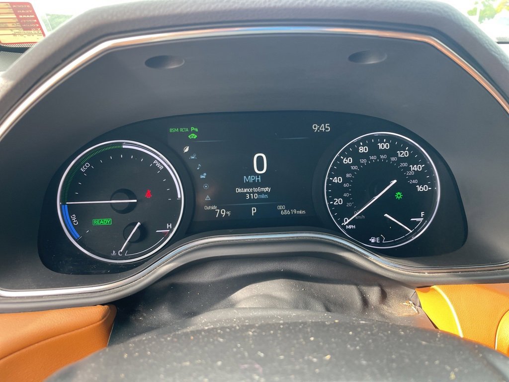 Used 2022 Toyota Avalon Limited image 16