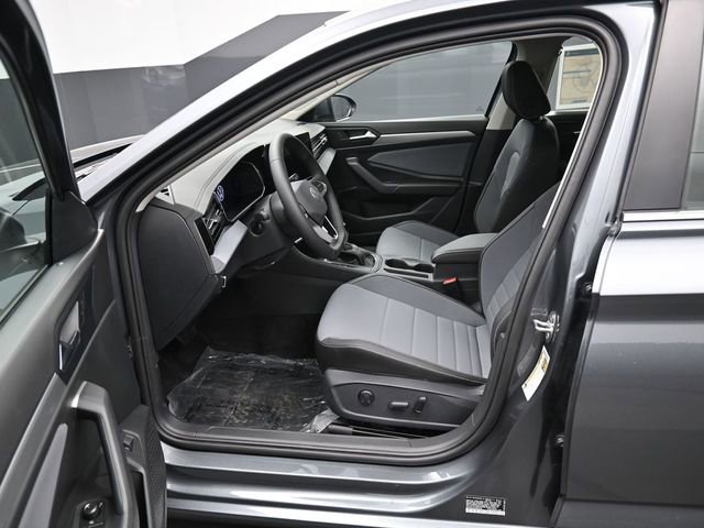 New 2026 Volkswagen Jetta SE image 9