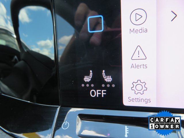 Used 2024 Volkswagen GTI SE image 27