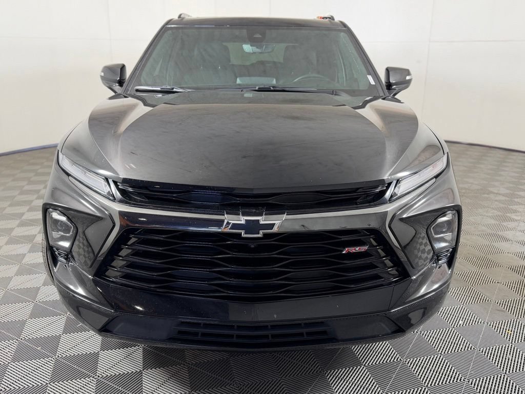 Certified 2023 Chevrolet Blazer RS w/ Driver Confidence II Package AWD/4WD image 2
