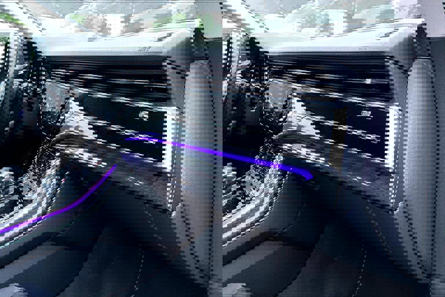 Used 2019 Audi Q8 Premium Plus w/ Premium Plus AWD/4WD image 19