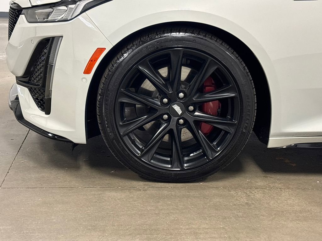 Used 2021 Cadillac CT5 V w/ Premium Package image 11