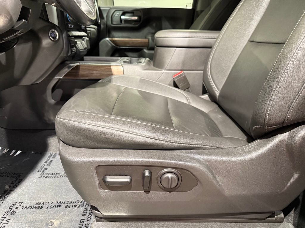 Used 2021 Chevrolet Silverado 1500 LT Trail Boss w/ Convenience Package II AWD/4WD image 13