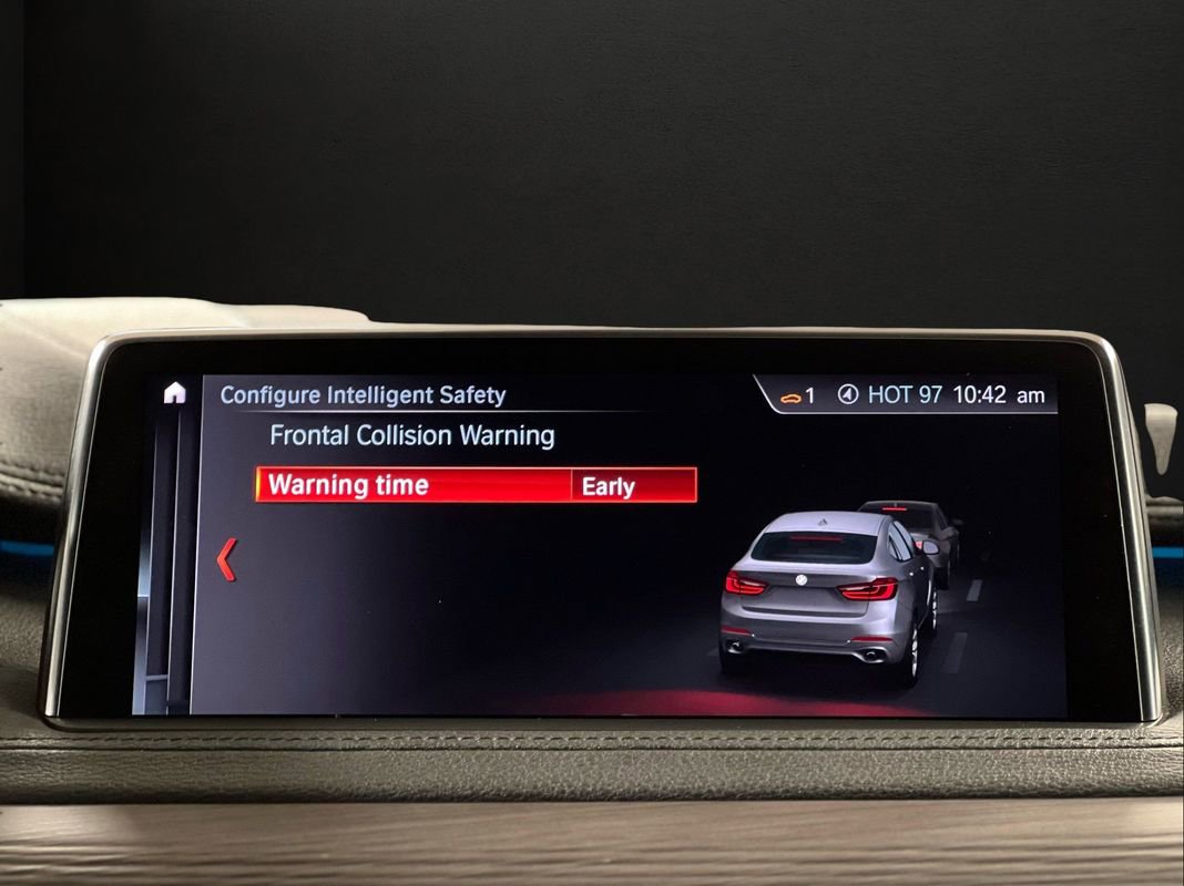 Used 2019 BMW X6 xDrive35i w/ M Sport Package image 37