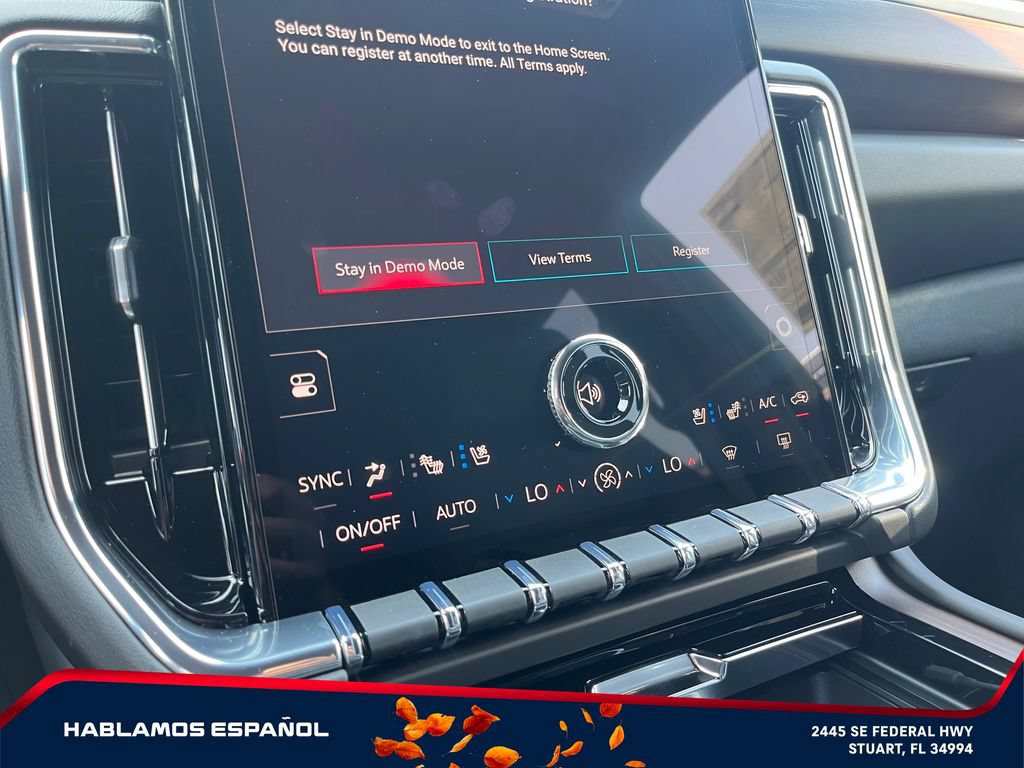 New 2026 GMC Yukon XL Denali w/ Denali Reserve Package AWD/4WD image 30
