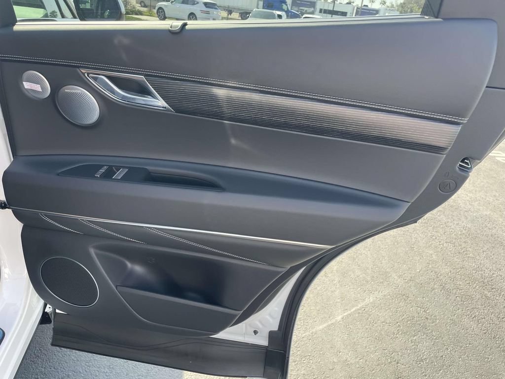 New 2026 Genesis GV80 3.5T AWD/4WD image 26