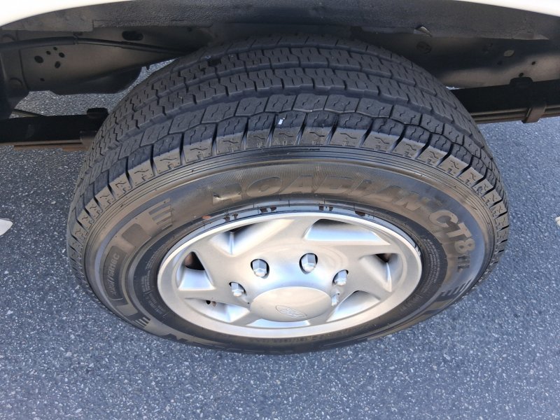 Used 2013 Ford E-150 and Econoline 150 RWD image 19
