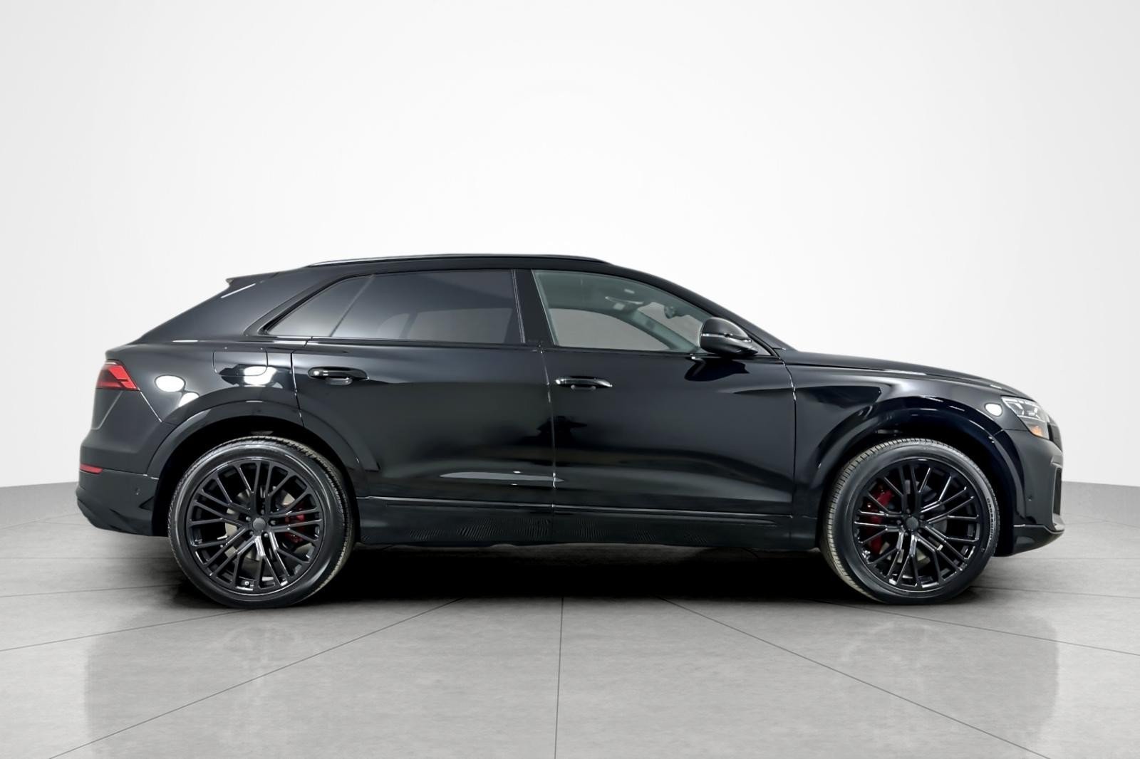 New 2026 Audi SQ8 Prestige AWD/4WD image 7