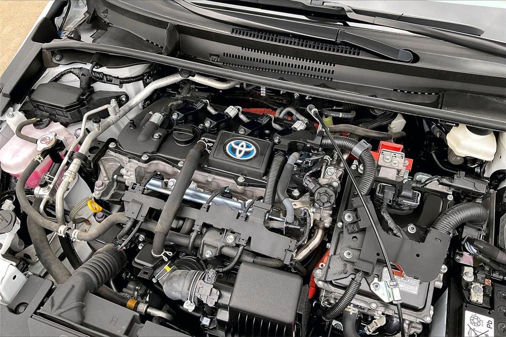 Used 2024 Toyota Corolla LE image 31