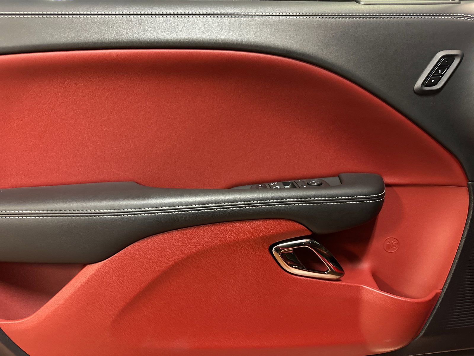 Used 2023 Dodge Challenger SRT Hellcat Redeye image 10