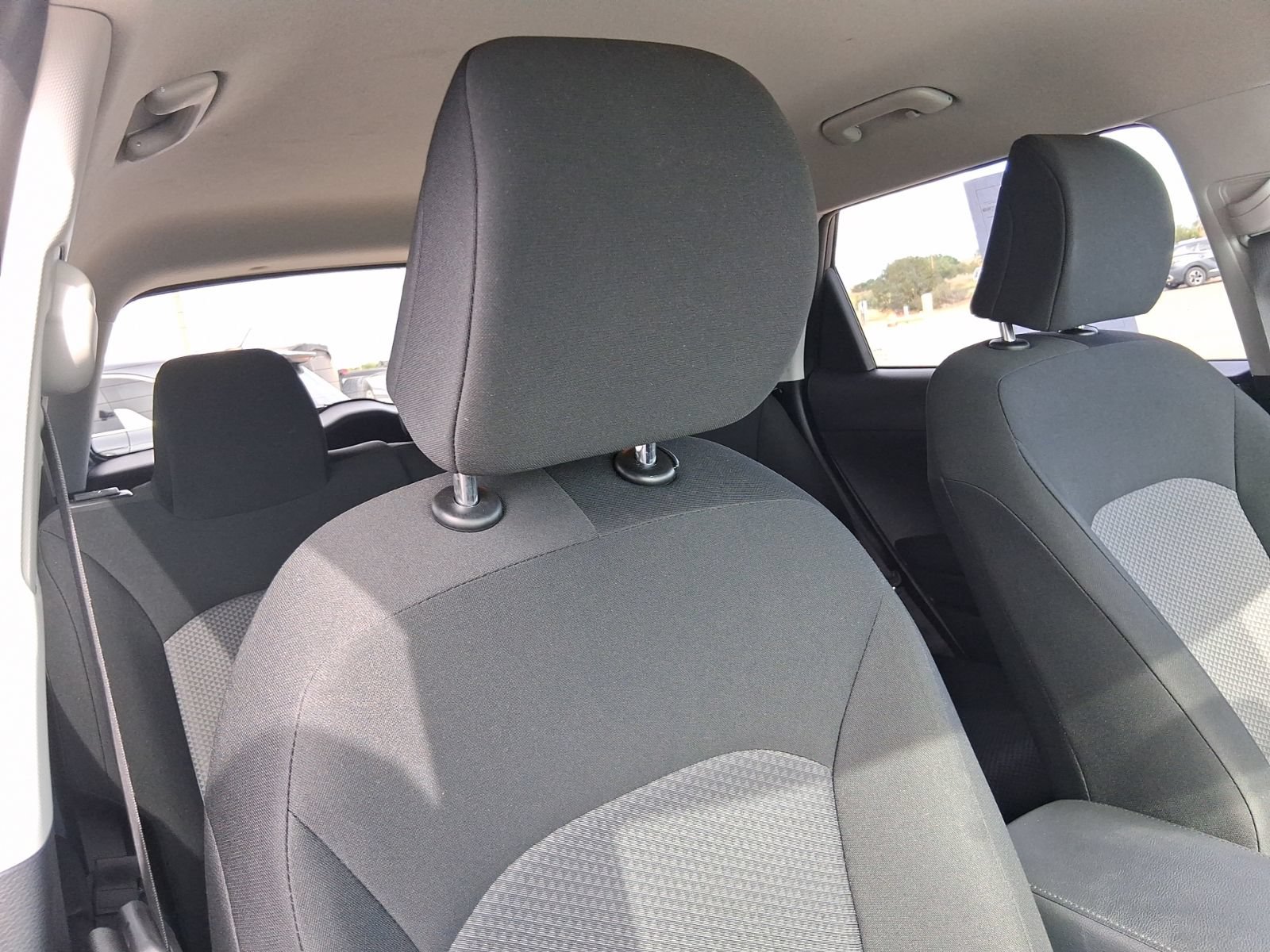 Used 2020 Kia Soul LX FWD image 14