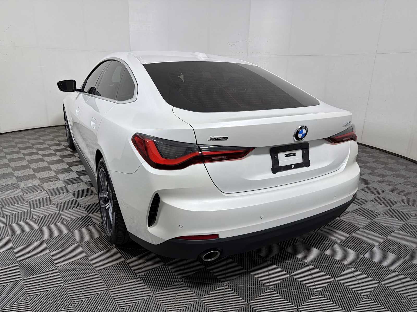 Used 2025 BMW 430i xDrive AWD/4WD image 5
