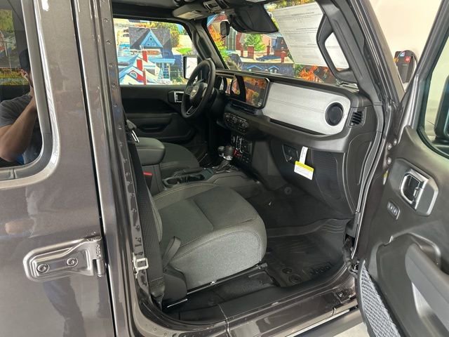 New 2025 Jeep Wrangler Willys AWD/4WD image 50