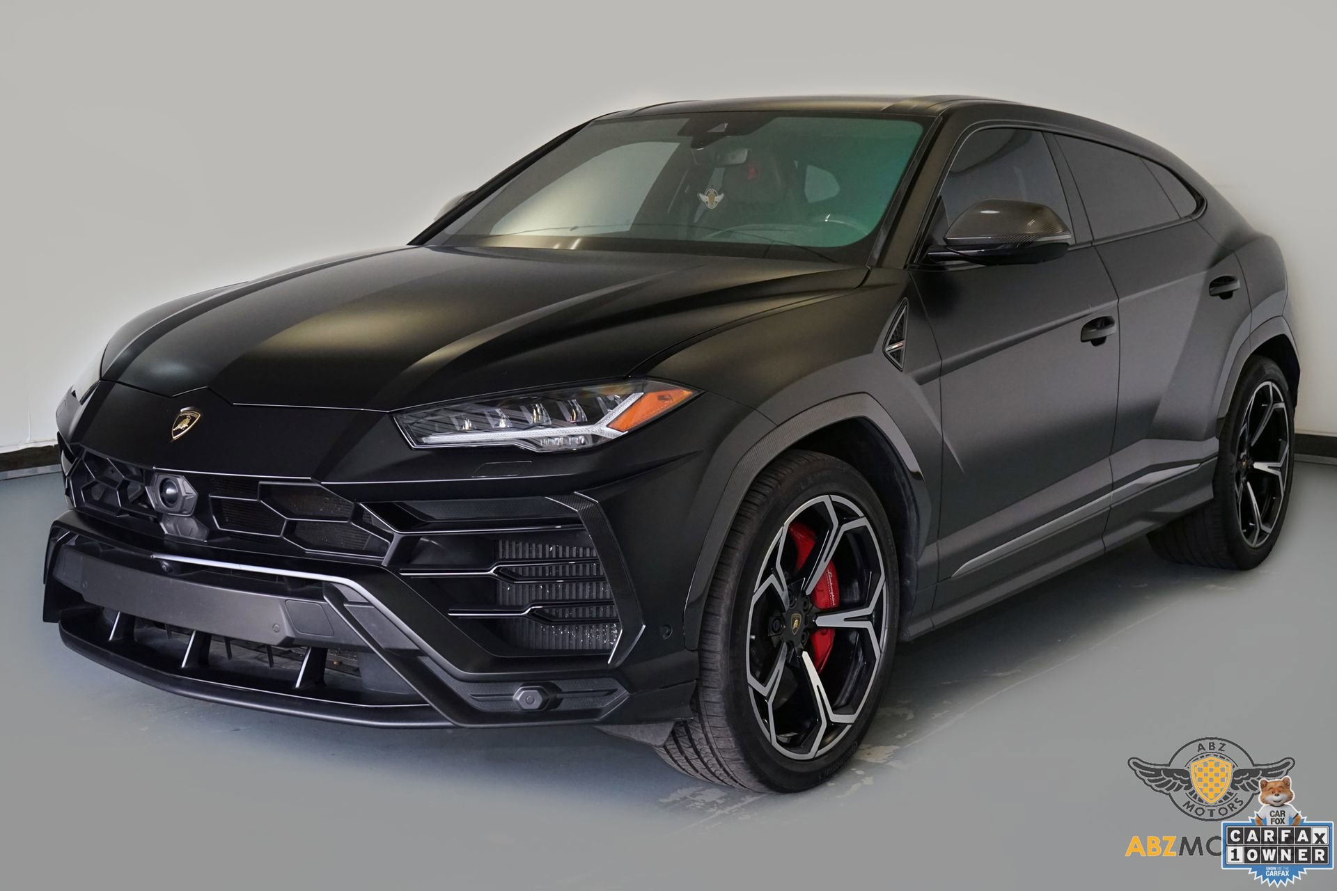 Used 2021 Lamborghini Urus image 3