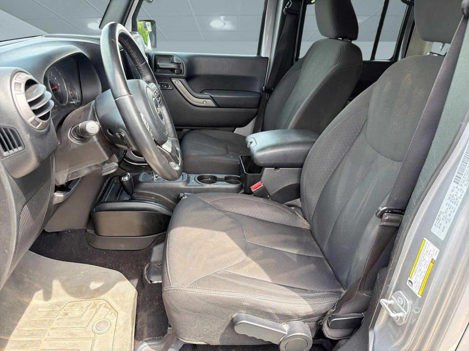 Used 2018 Jeep Wrangler Unlimited Sport S image 5