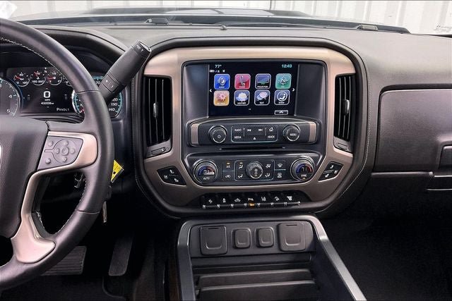 Used 2018 GMC Sierra 2500 Denali w/ Duramax Plus Package AWD/4WD image 6